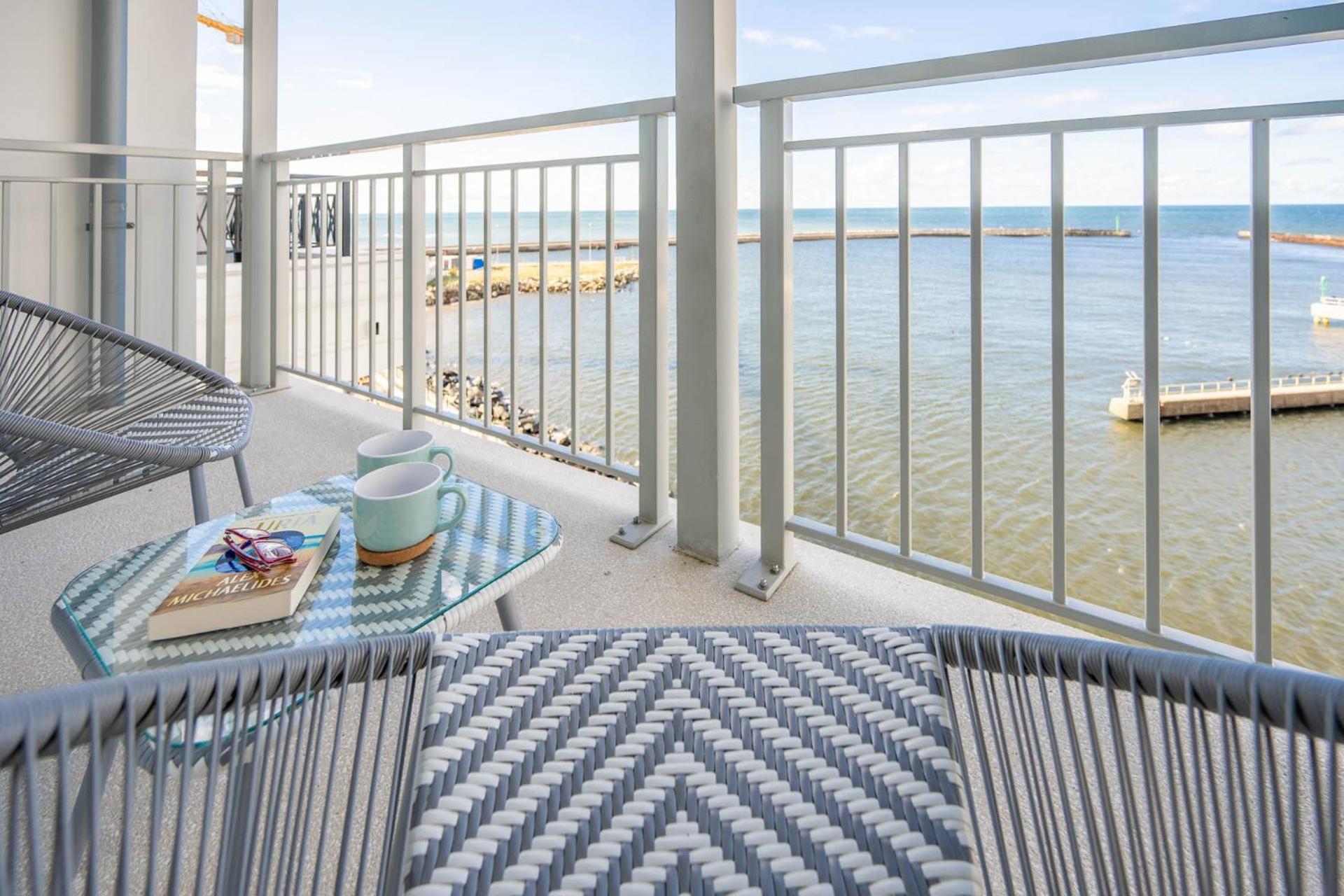 Sea Collection By Marina Royale Aparthotel Darlowo Exterior photo