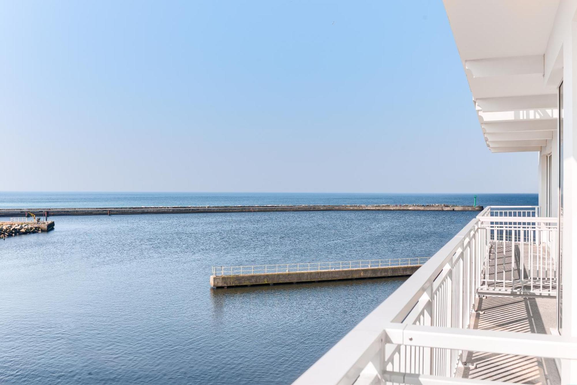 Sea Collection By Marina Royale Aparthotel Darlowo Exterior photo